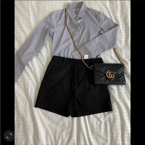 uniqlo button down shirt